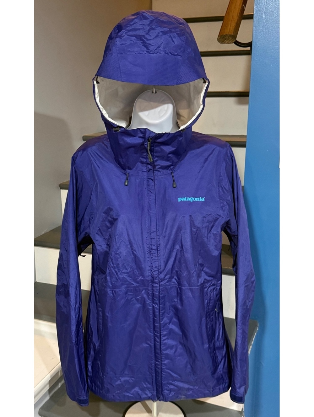 Women’s Large Torrentshell H2NO Blue Butterfly Hooded Lightweight Rain Jacket